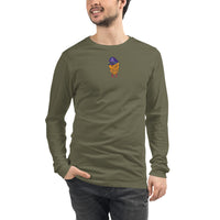 Enrich your wardrobe with a fun design by Enfte! The Cryptowl Long Sleeve Tee is perfect for the NFT connoisseur and look to combine it with your favorite jeans or layer it with a button-up shirt, a zip-up hoodie, or a snazzy jacket.